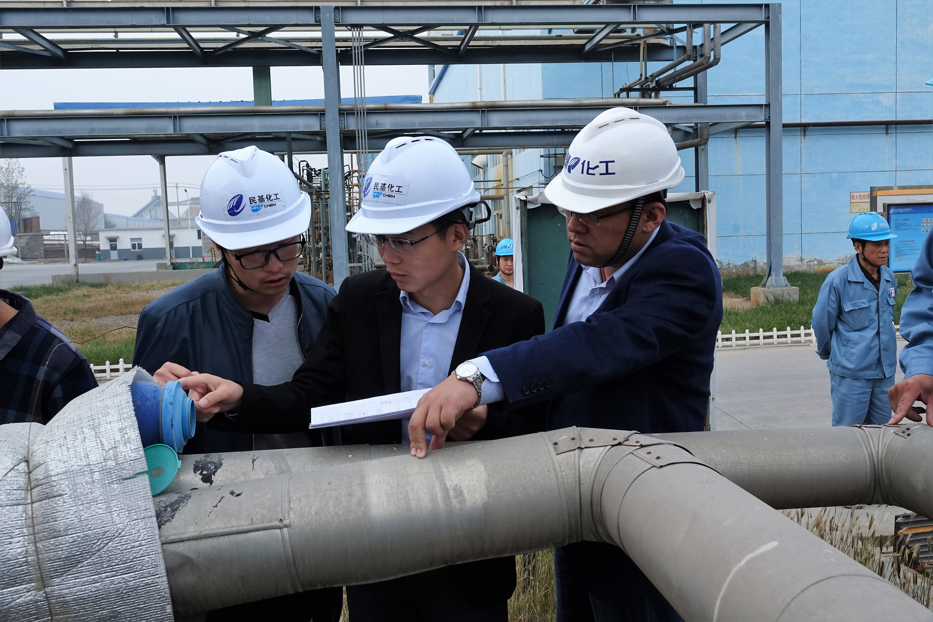 1540953774129367.jpg 1540953774129367.jpg