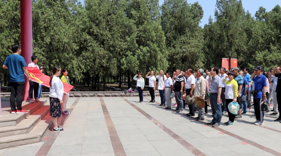 公司黨總支組織黨員赴孟良崮戰(zhàn)役紀(jì)念館、沂蒙紅嫂紀(jì)念館參觀學(xué)習(xí)